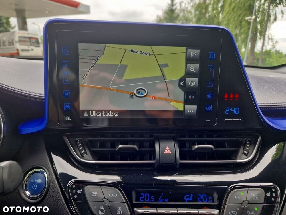 Toyota C-HR 1.8 Hybrid Dynamic - 18