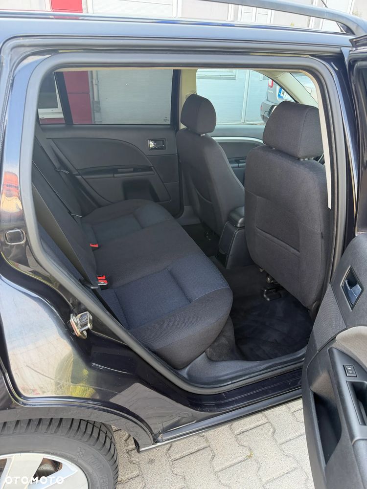 Ford Mondeo 1.8 Titanium - 15