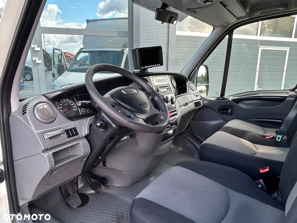 Iveco Daily 40C15 35C15 3.0 HPI Kontener 8 palet + winda 750kg + drzwi boczne **KLIMA**Sprowadzony**2013R** - 9