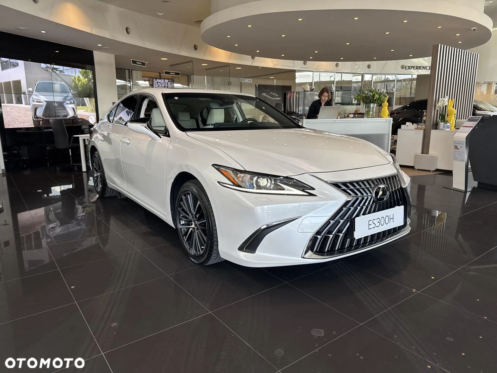 Lexus ES - 13