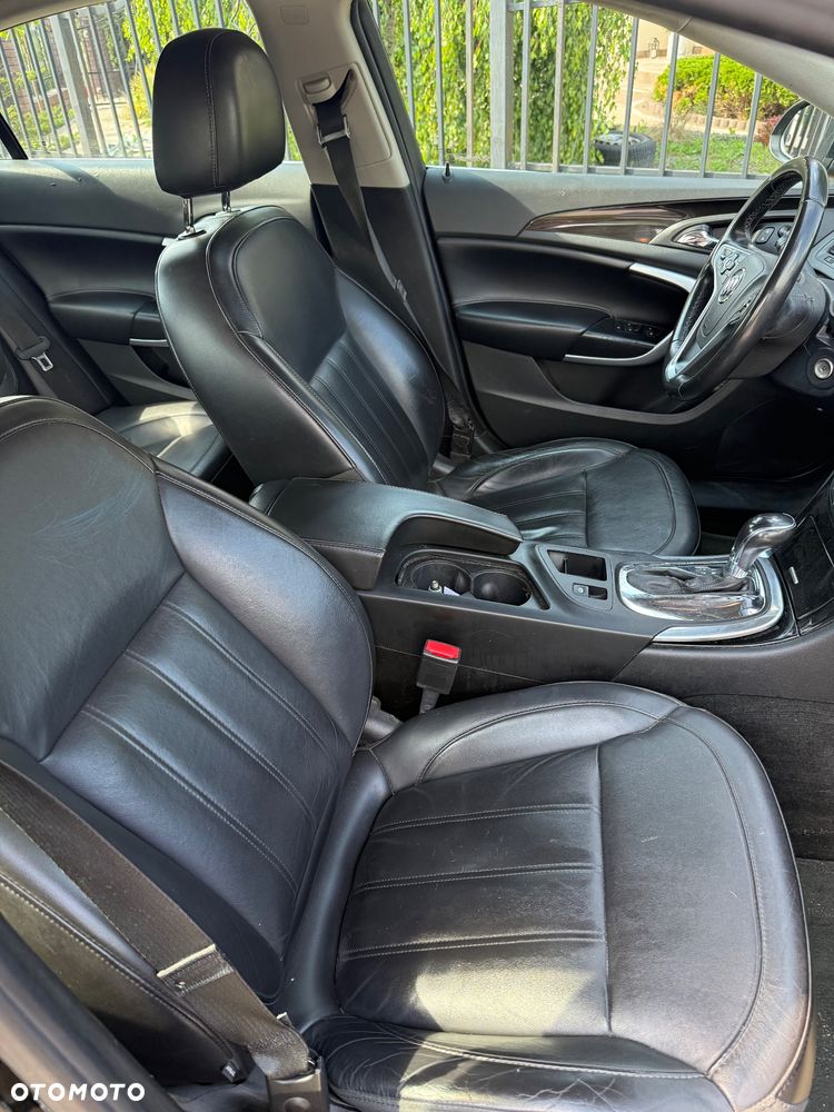 Buick Regal - 24