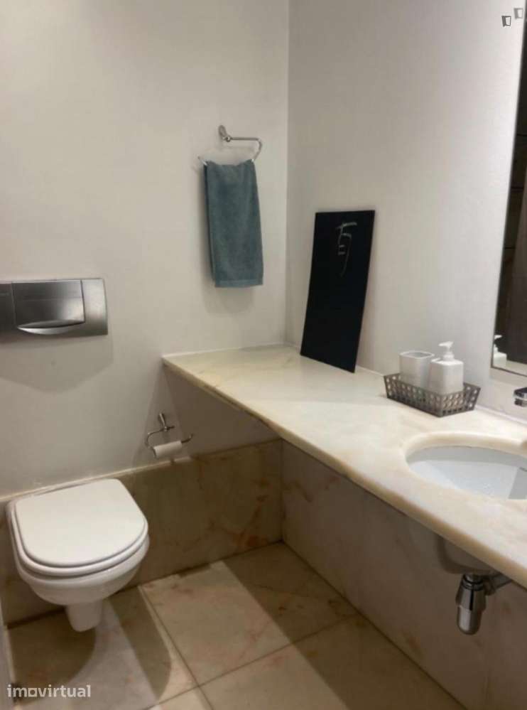 Apartamento com 1 quartos - localizado em Rato Lisbon - Grande imagem: 5/6