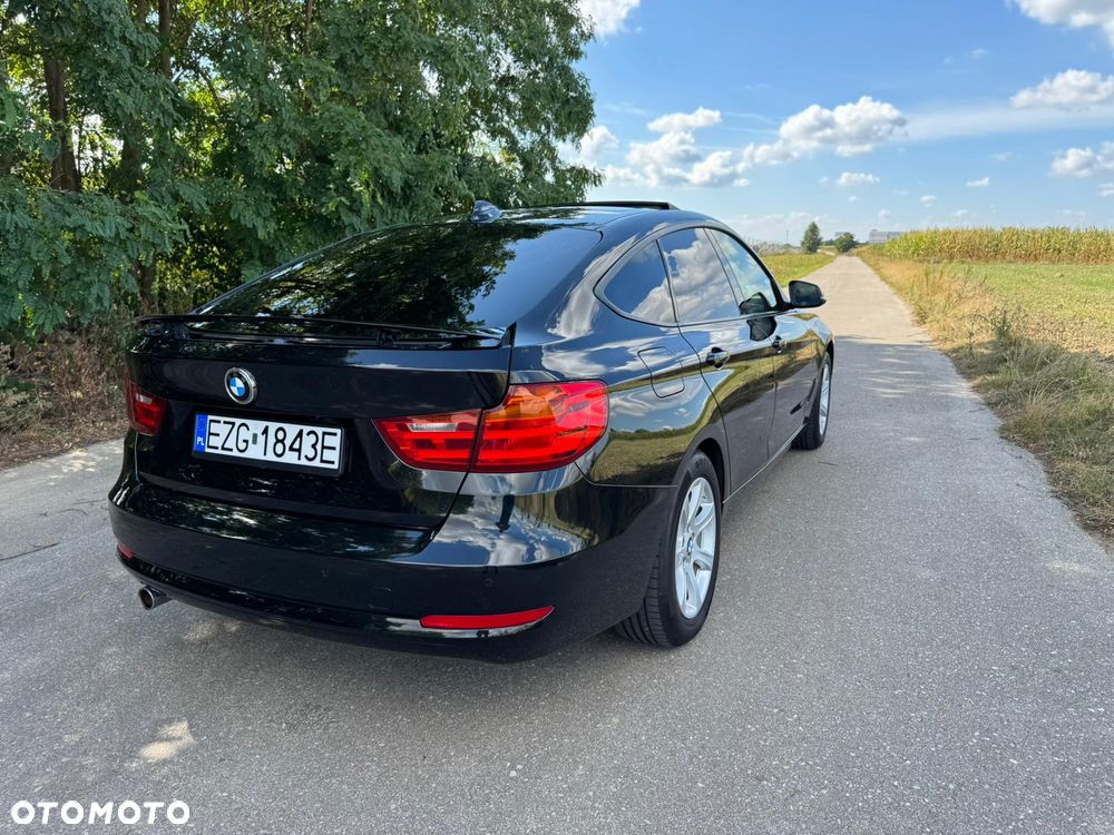 BMW Seria 3 320d - 16