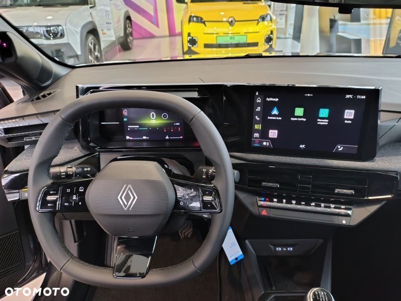 Renault Clio - 10