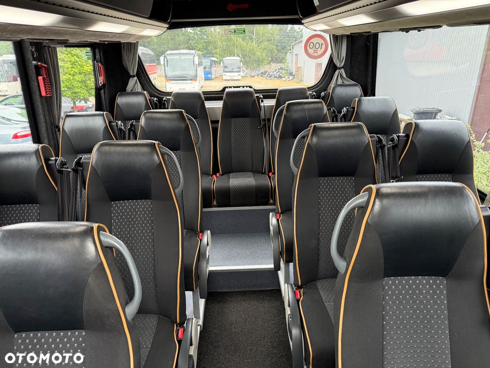 Iveco Rapido - 17