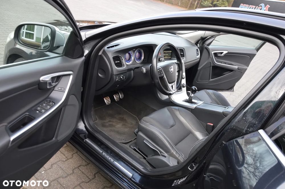 Volvo V60 D4 RDesign - 13