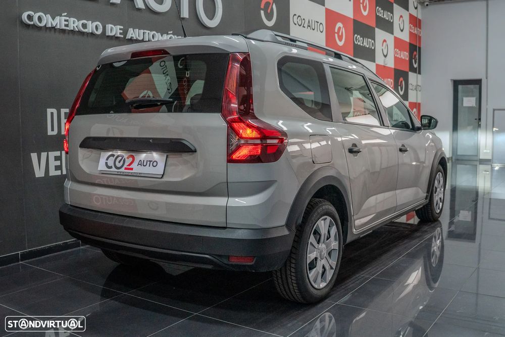 Dacia Jogger 1.0 TCe Essential 7L - 6