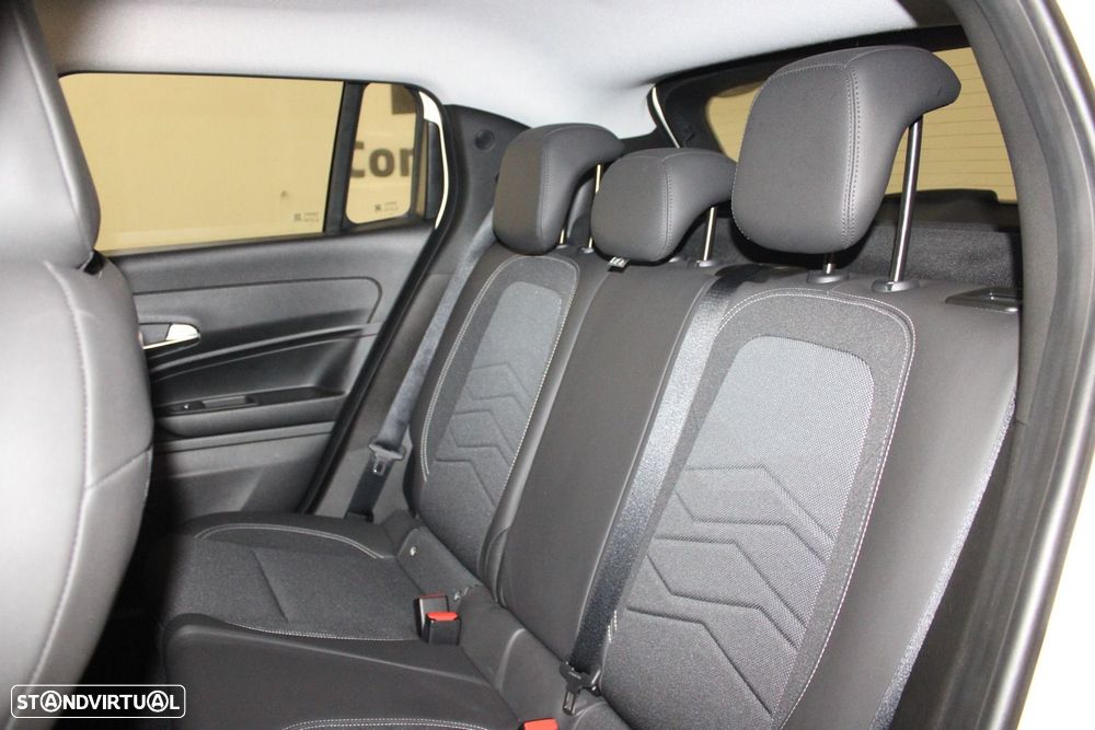 Jeep Avenger 54 kWh Summit - 33