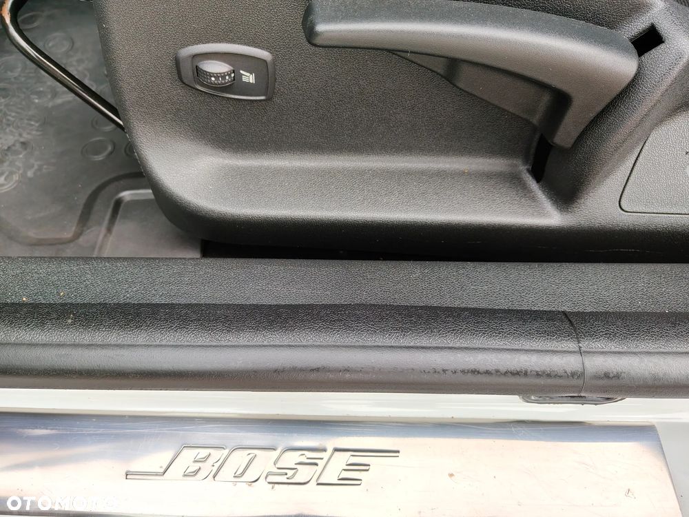 Renault Megane 1.2 16V TCe Energy Bose EU6 - 13