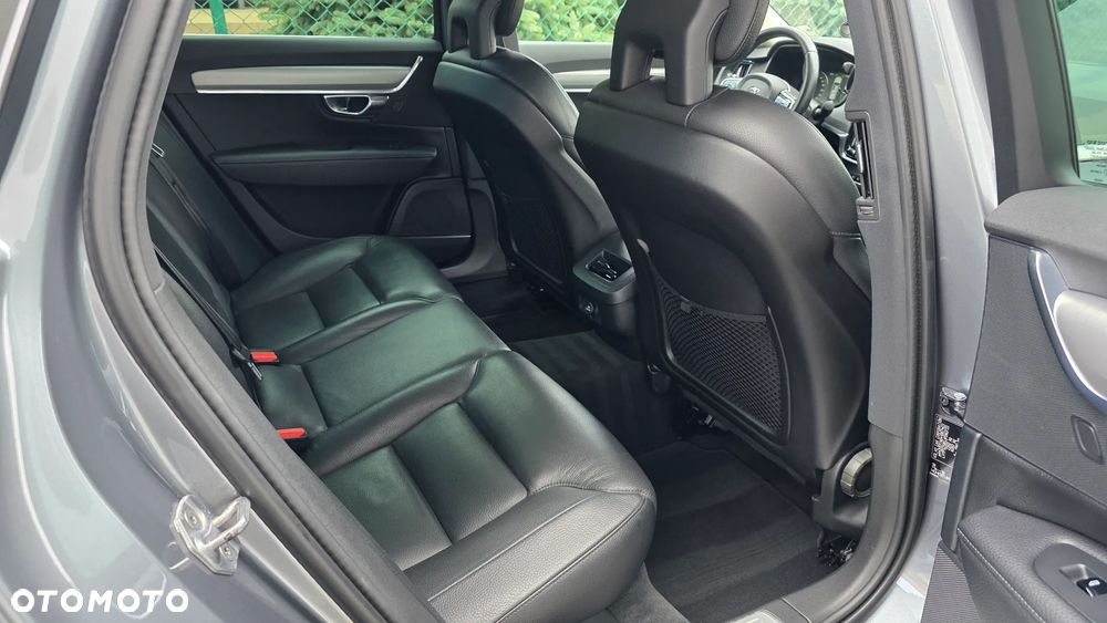 Volvo S90 T5 Momentum - 21