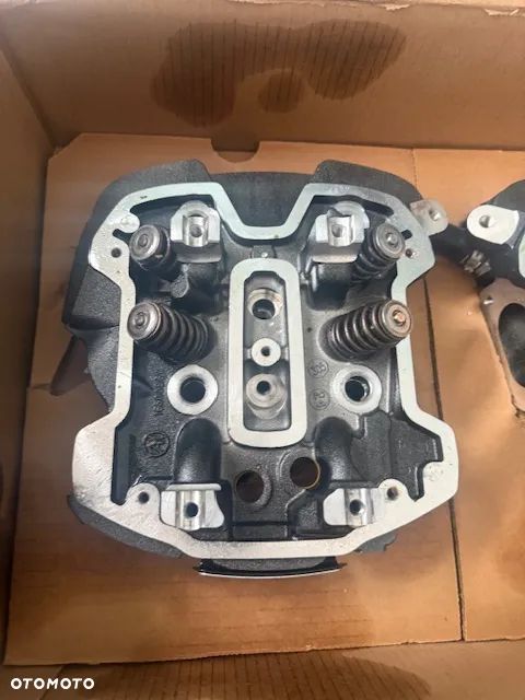 Głowice Cylindry wałek rozrządu Pompa oleju przepusnica Zestaw góry silnika 121'' - 23