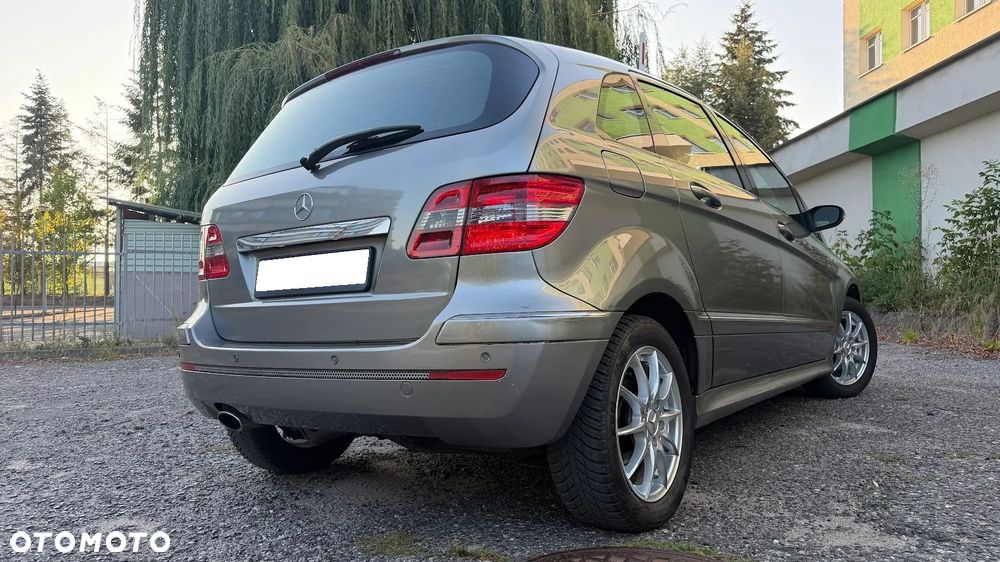 Mercedes-Benz Klasa B 150 - 31