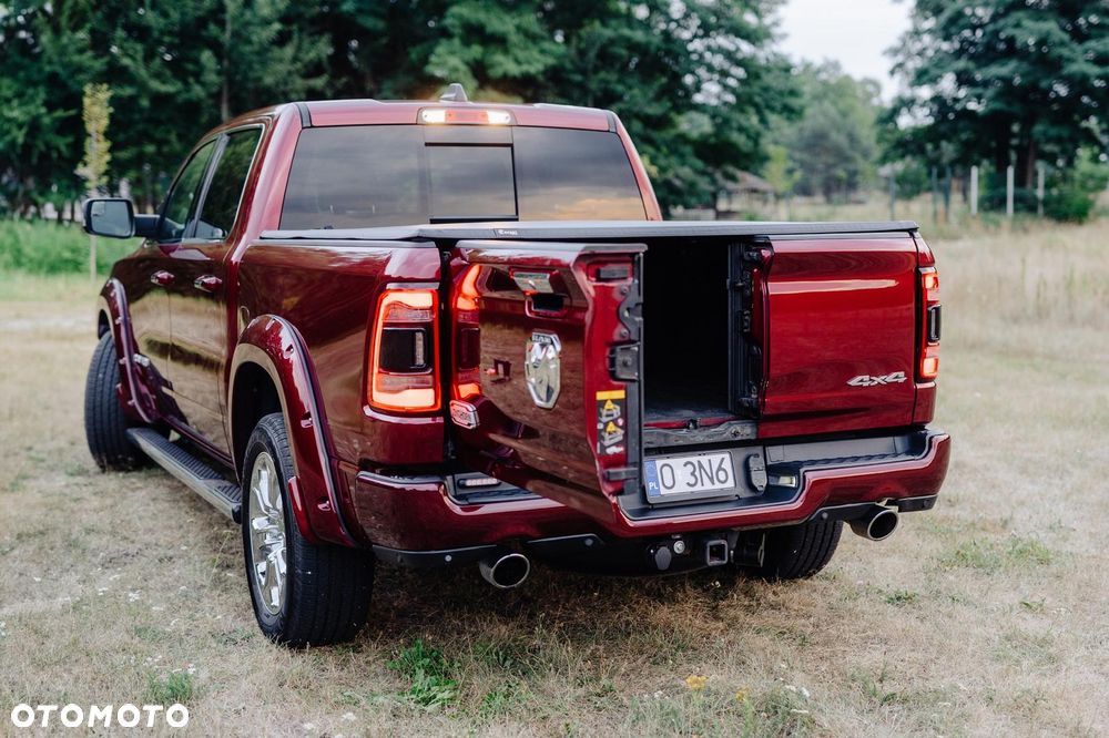 RAM 1500 5.7 eTorque Crew Cab Shortbed Longhorn Chrome - 11