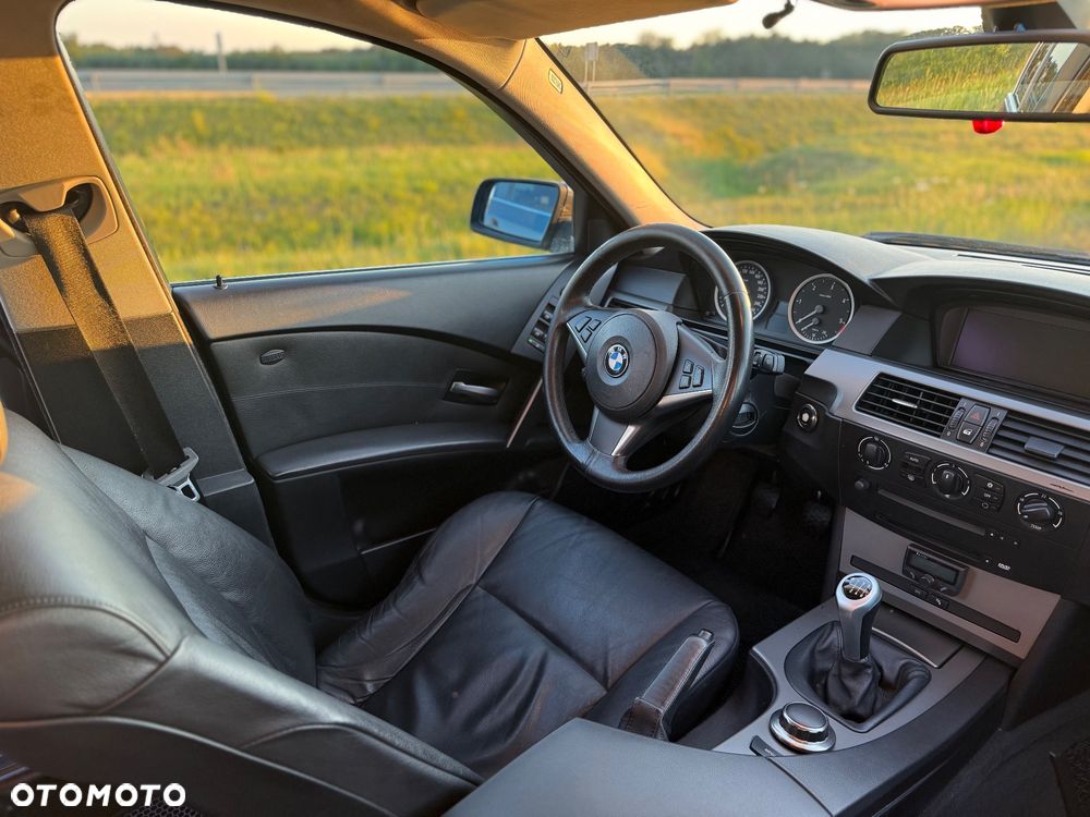 BMW Seria 5 - 23