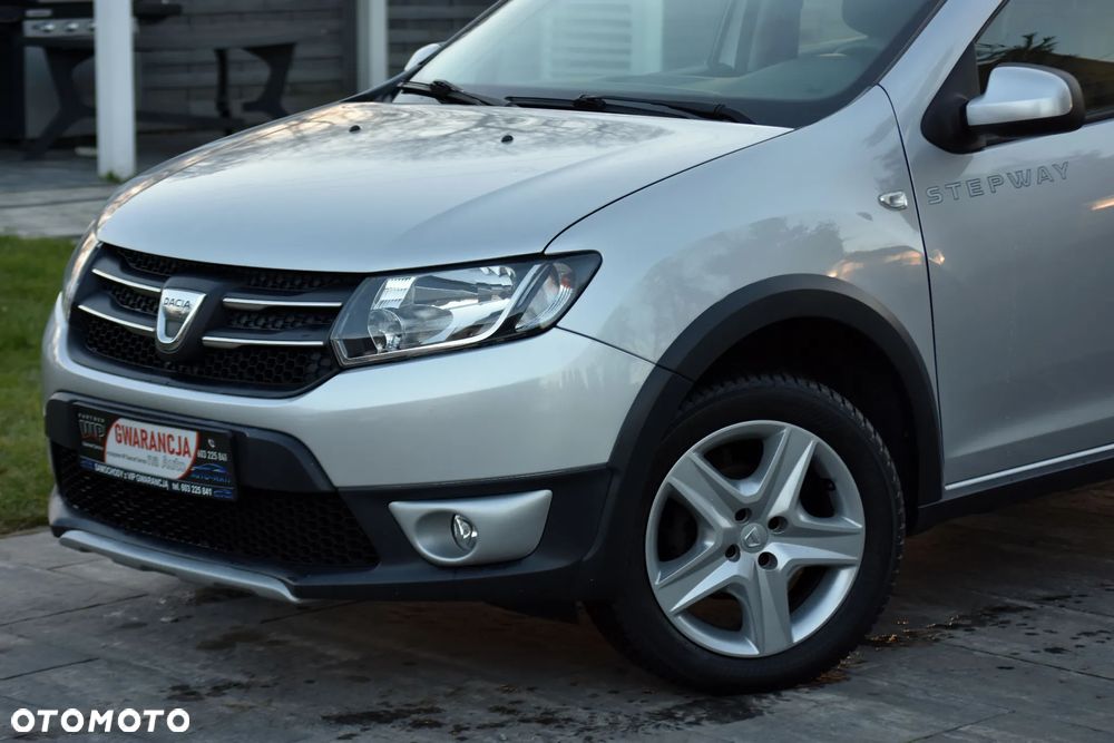 Dacia Sandero Stepway dCi 90 (S&S) Essential - 5