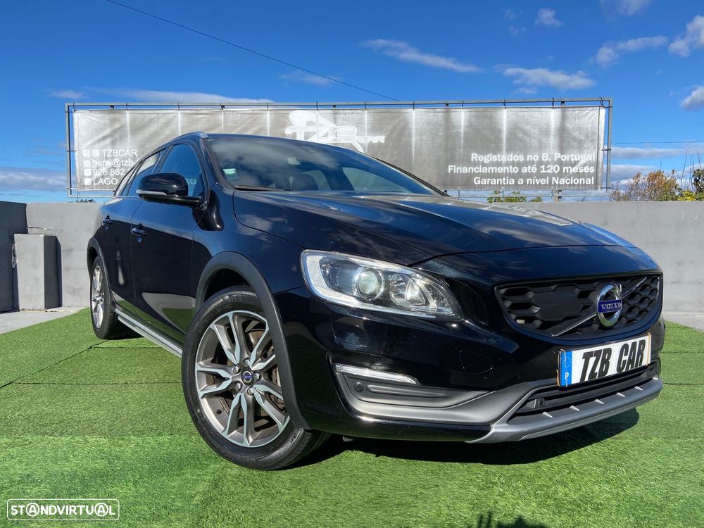 Volvo V60 Cross Country 2.0 D4 Pro - 2
