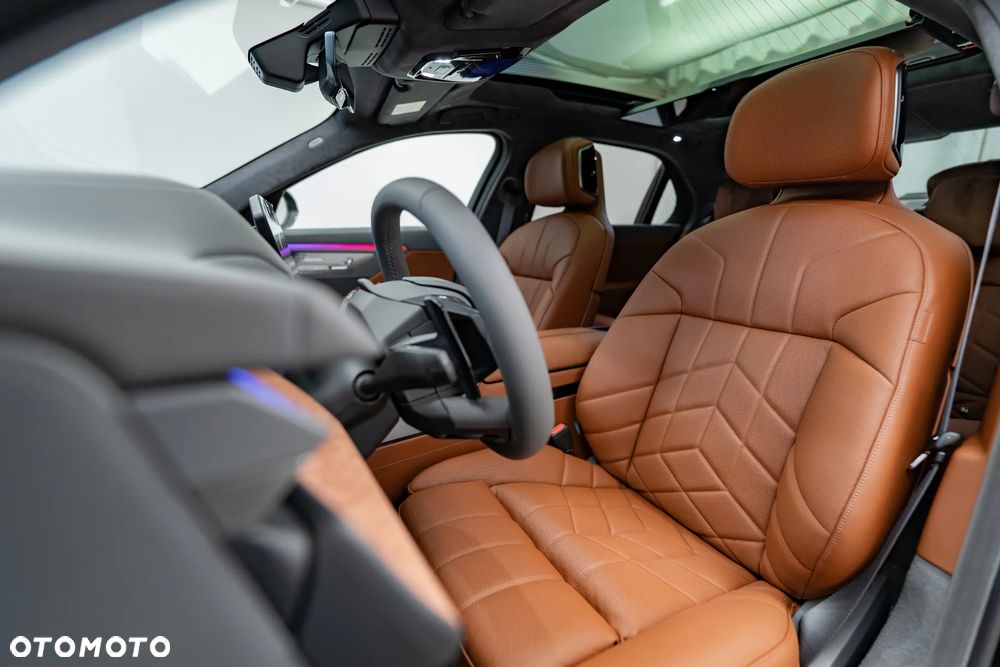 BMW Seria 7 - 40