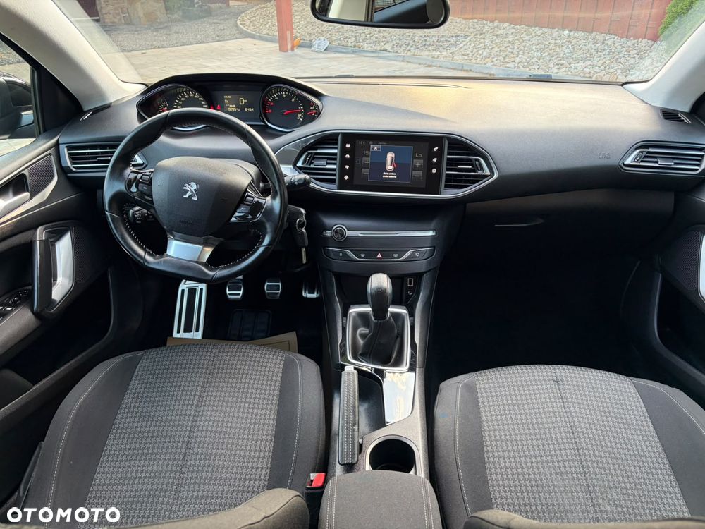 Peugeot 308 - 15