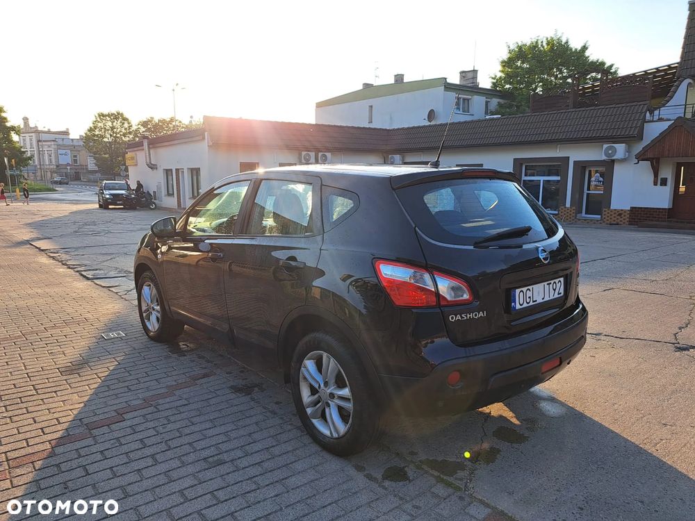 Nissan Qashqai - 8