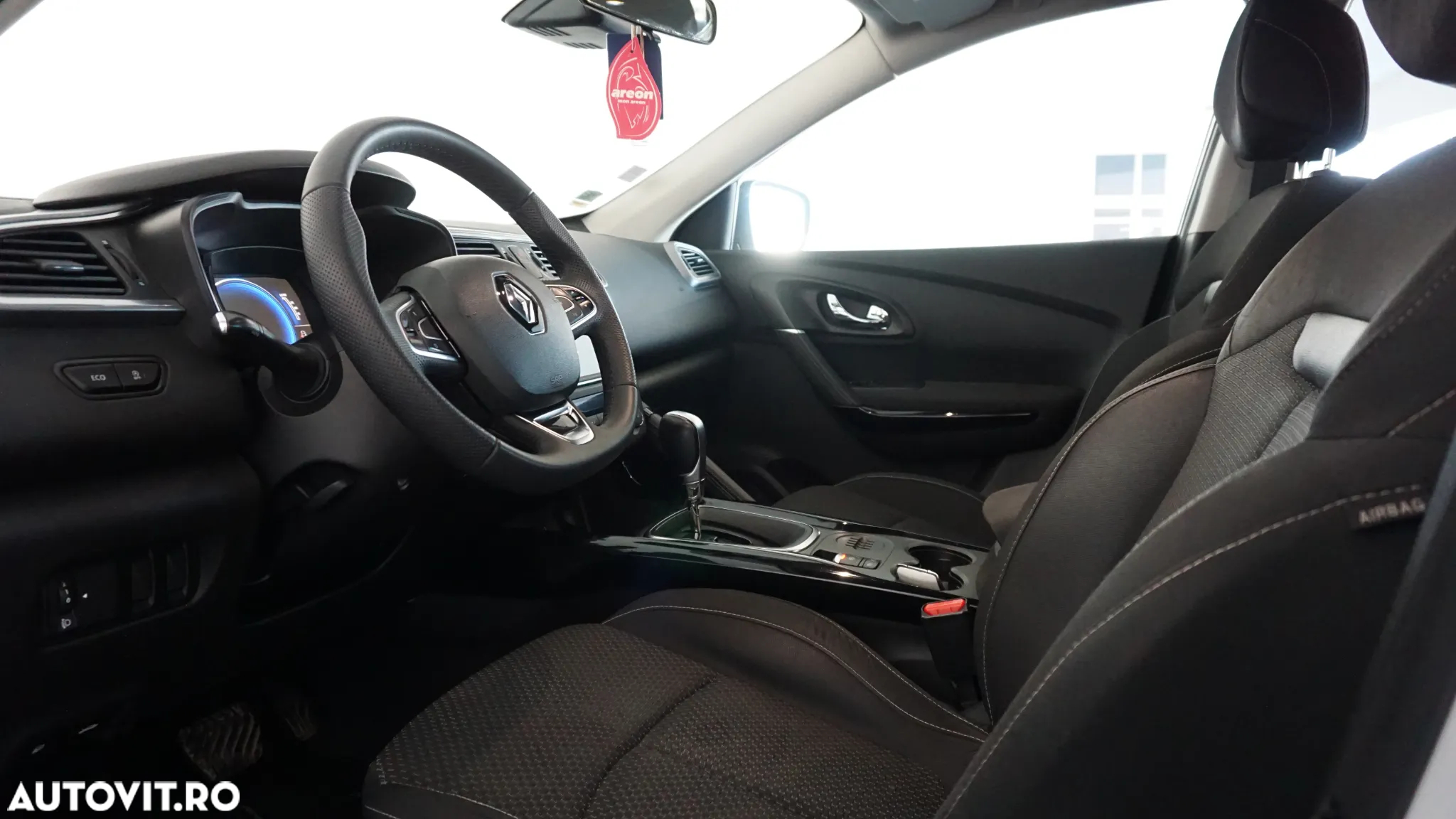 Renault Kadjar 1.5 DCI EDC Zen - 10