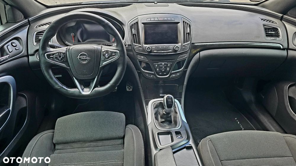 Opel Insignia 1.6 SIDI Turbo ecoFLEX Start/Stop Innovation - 18