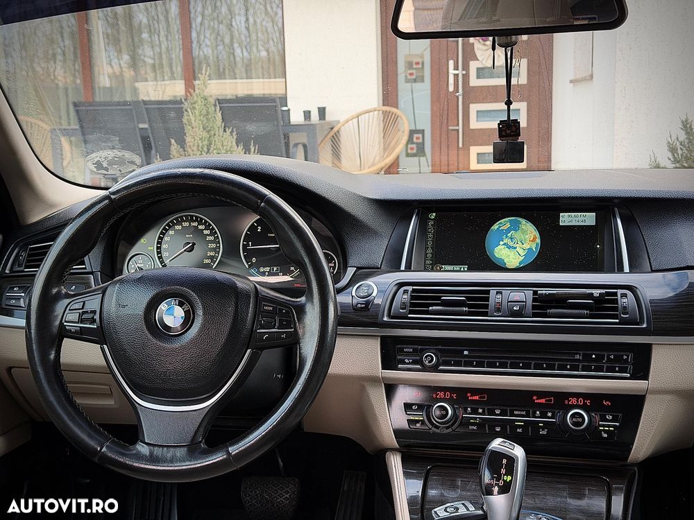 BMW Seria 5 520d Aut. Luxury Line - 21