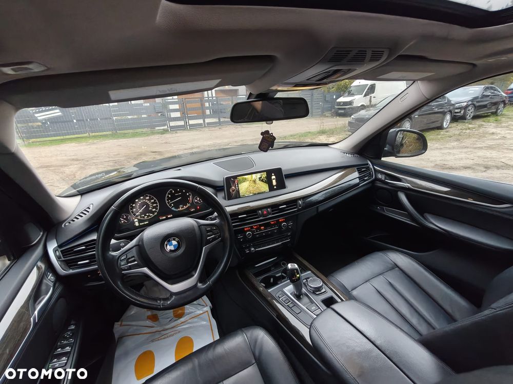 BMW X5 xDrive35i - 10