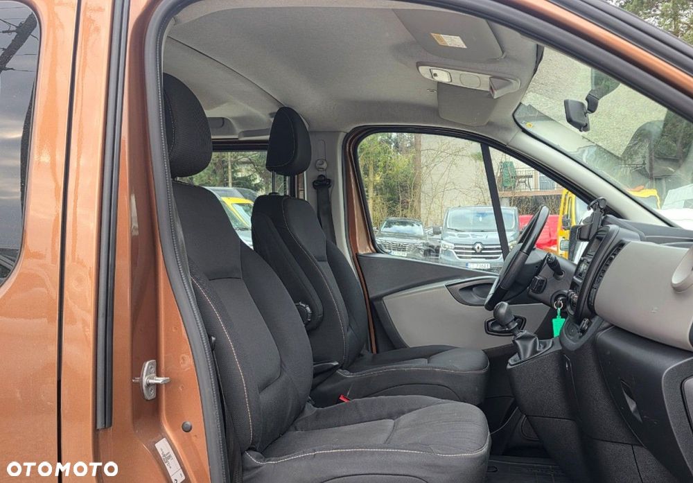 Renault Trafic - 21