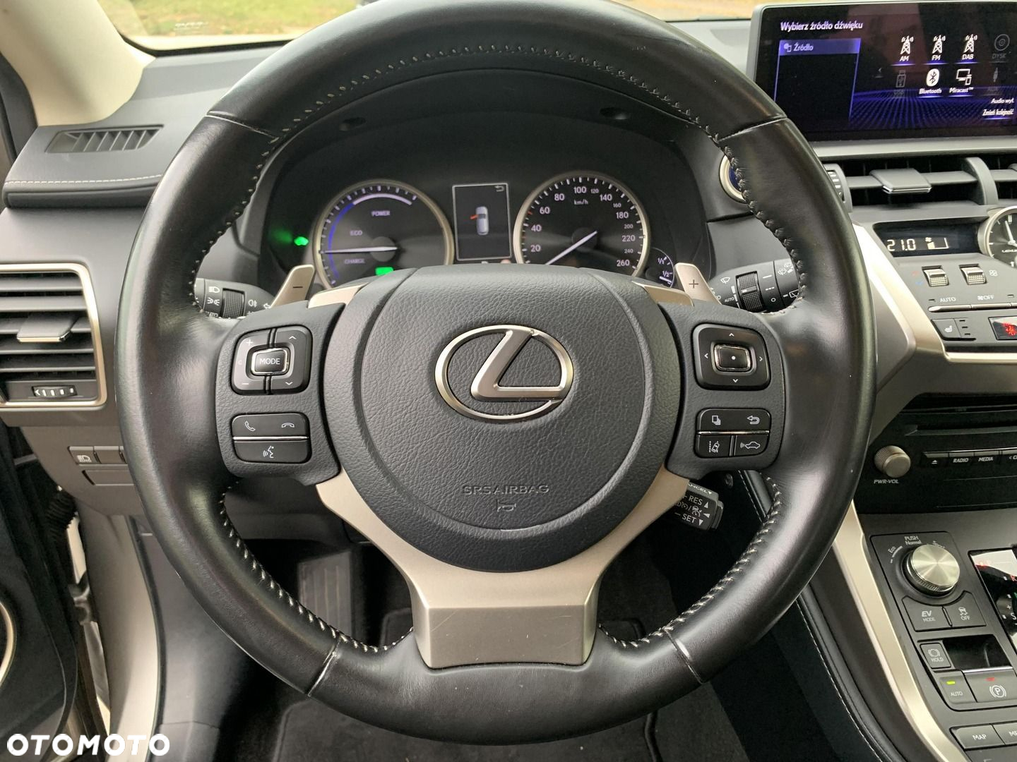 Lexus NX 300h Business Edition AWD - 15
