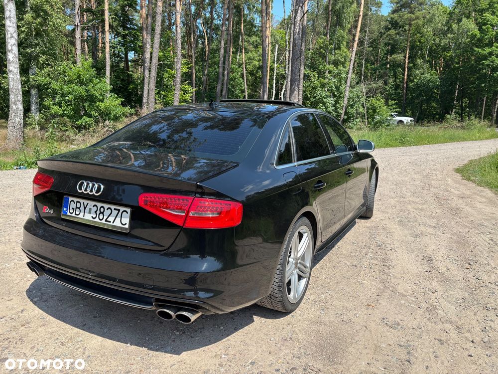 Audi S4 Limousine - 4
