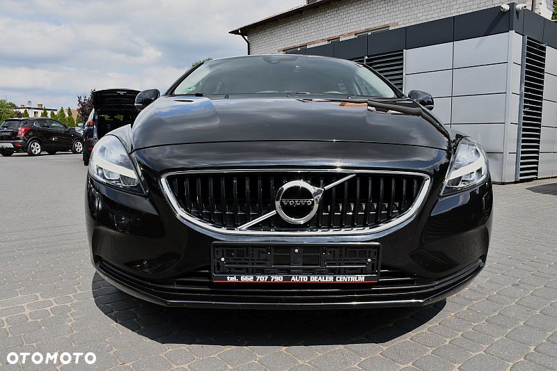 Volvo V40 T3 Momentum - 5