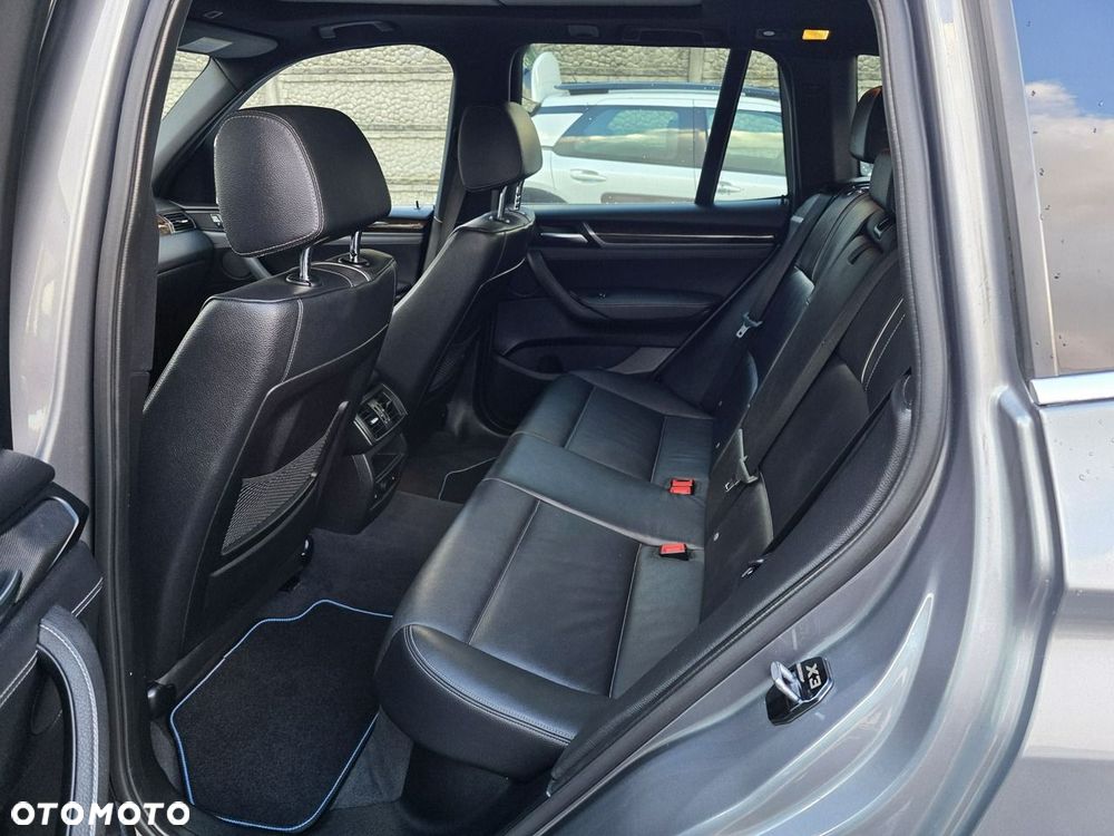 BMW X3 xDrive28i xLine - 29