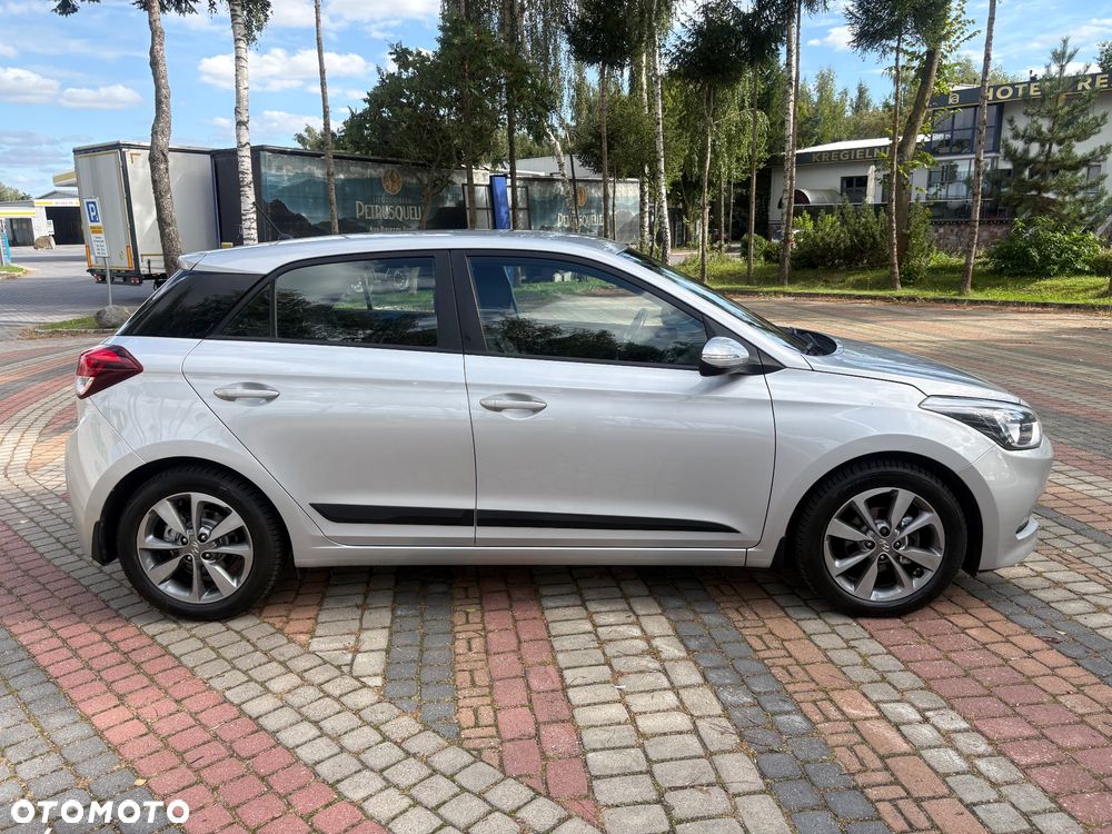 Hyundai i20 blue 1.2 Advantage+ - 28