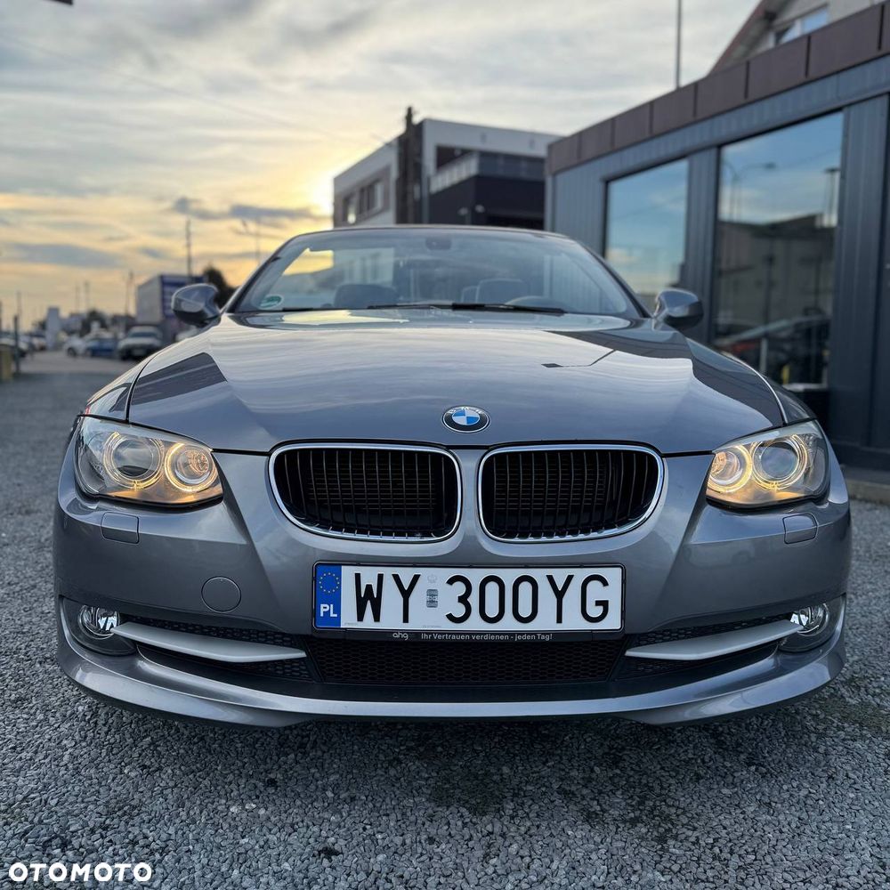 BMW Seria 3 318i Edition Exclusive - 21