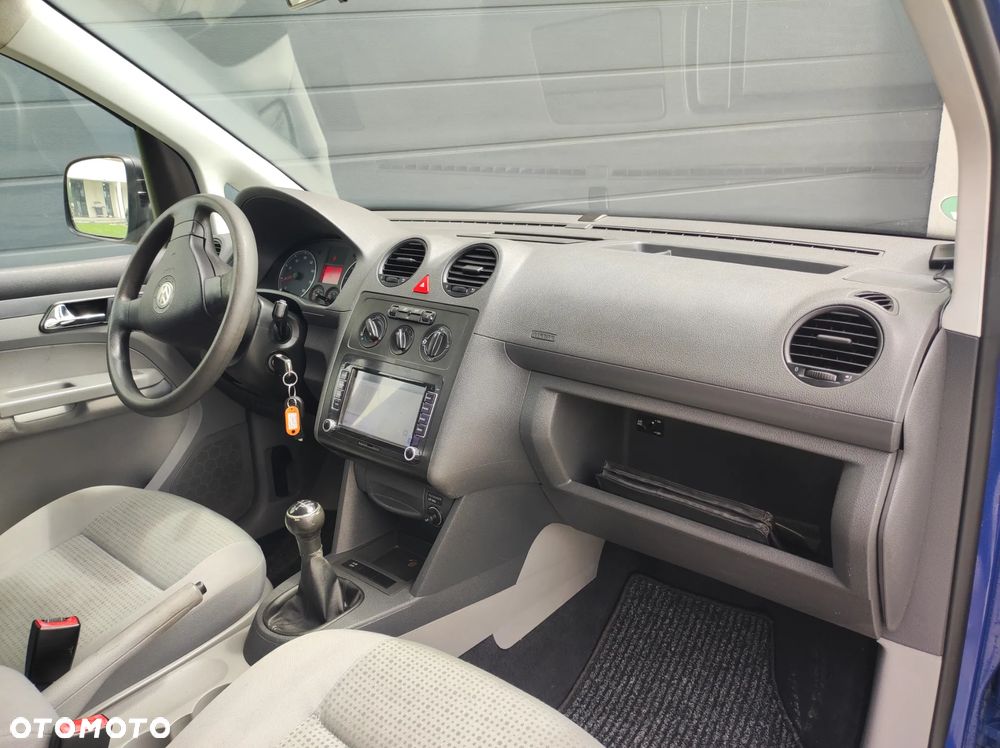 Volkswagen Caddy - 34