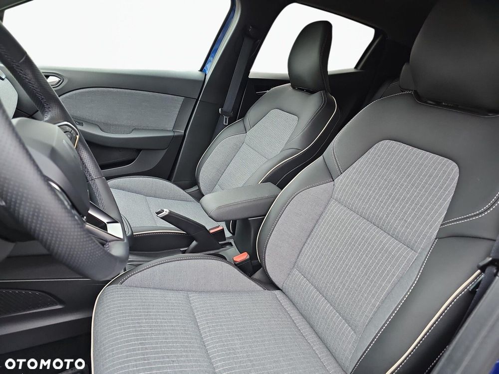 Renault Clio 1.0 TCe Techno - 12