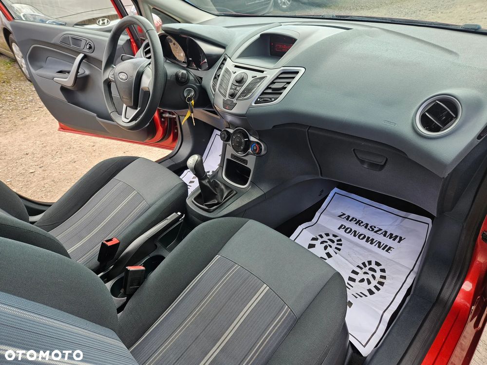 Ford Fiesta 1.25 Champions Edition - 6