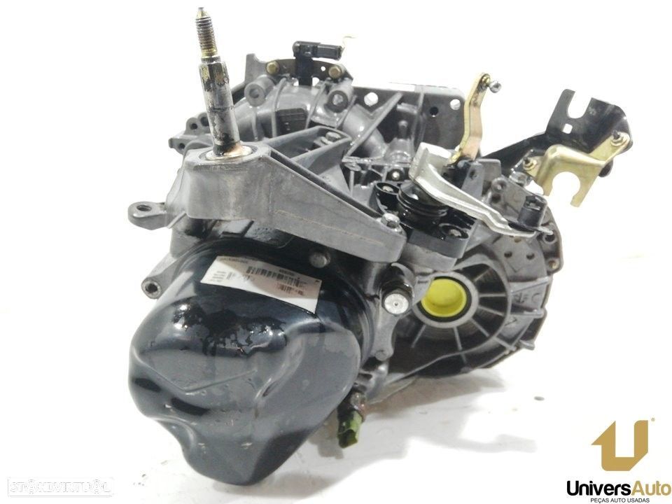 CAIXA VELOCIDADES NISSAN ALMERA II 2005 -JR5106 - 2