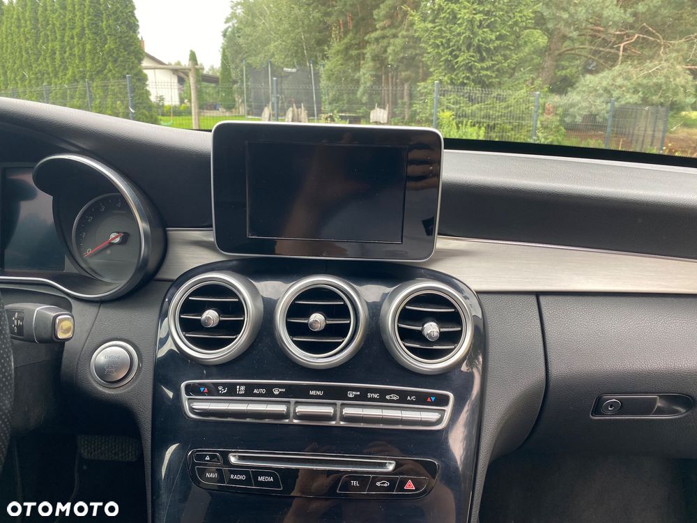 Mercedes-Benz Klasa C 300 T 7G-TRONIC Avantgarde - 20
