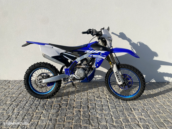 Yamaha WR 