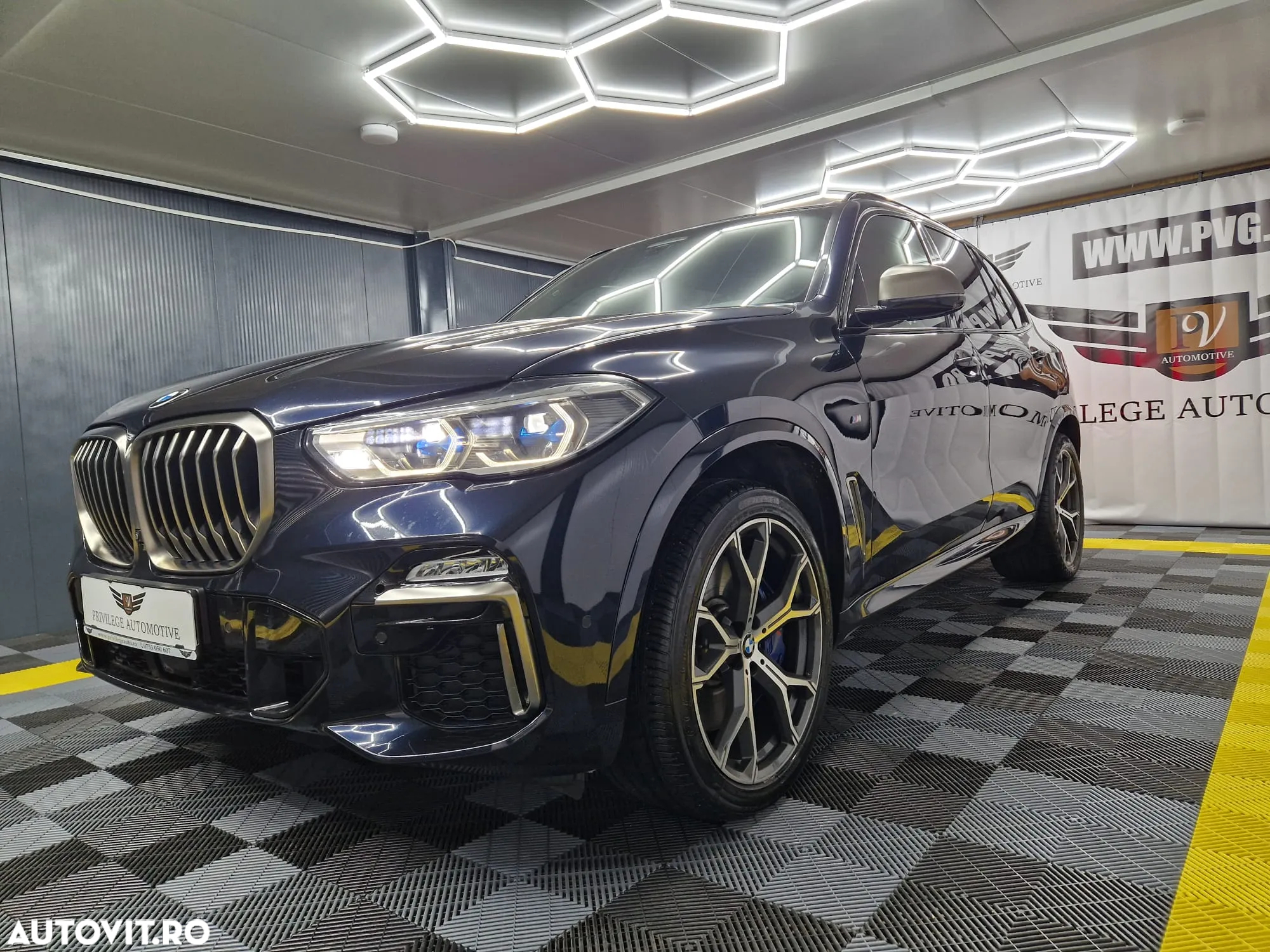 BMW X5 M M50d - 2