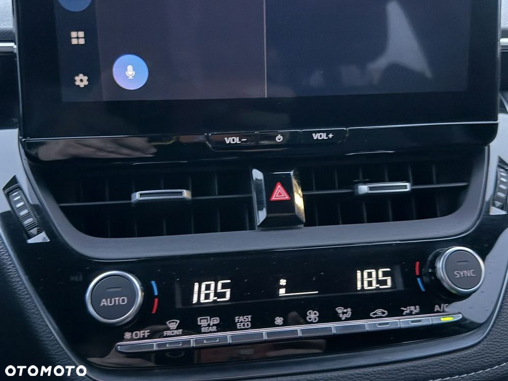 Toyota Corolla 1.8 Hybrid Executive - 19