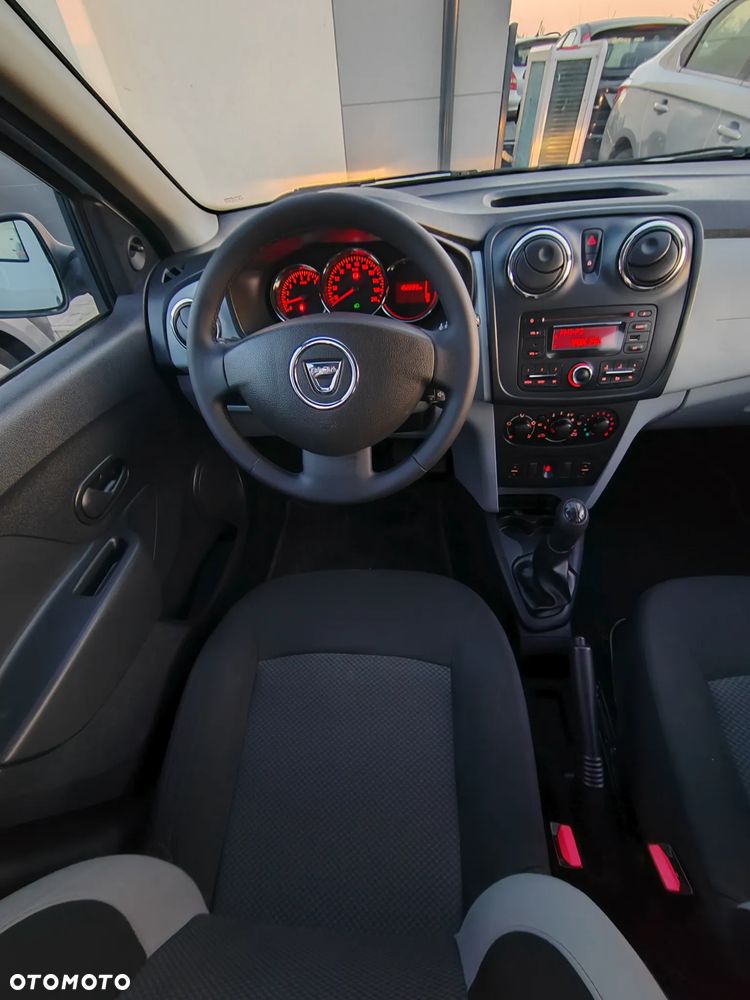 Dacia Sandero 1.2 16V 75 Ambiance - 2