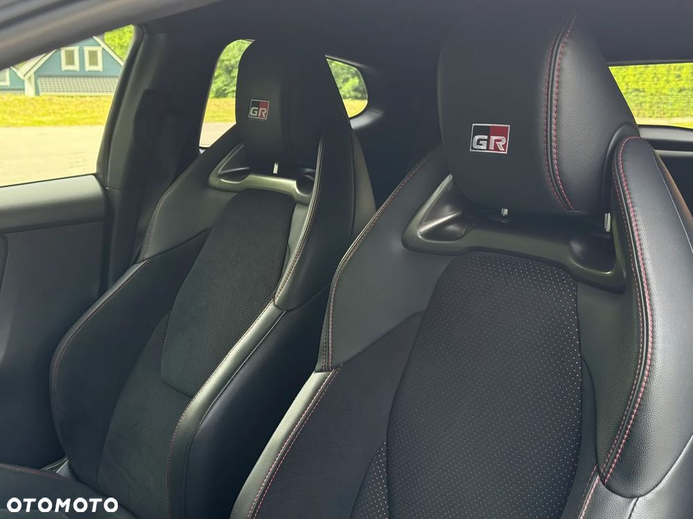 Toyota Yaris GR - 14
