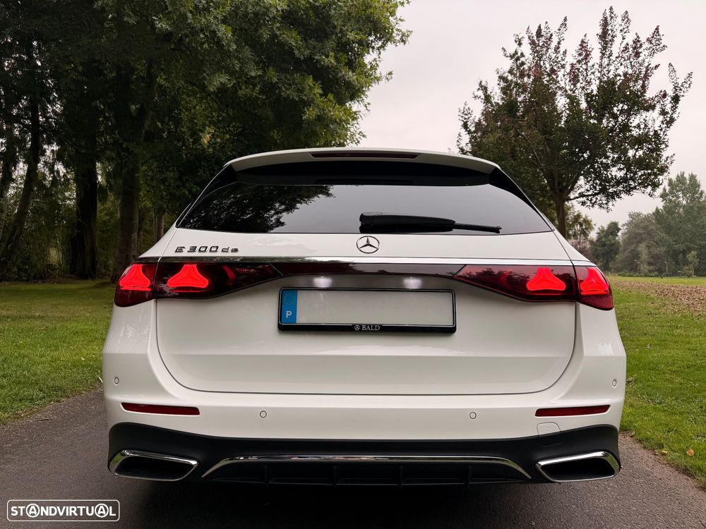 Mercedes-Benz E 300 de AMG Line - 9