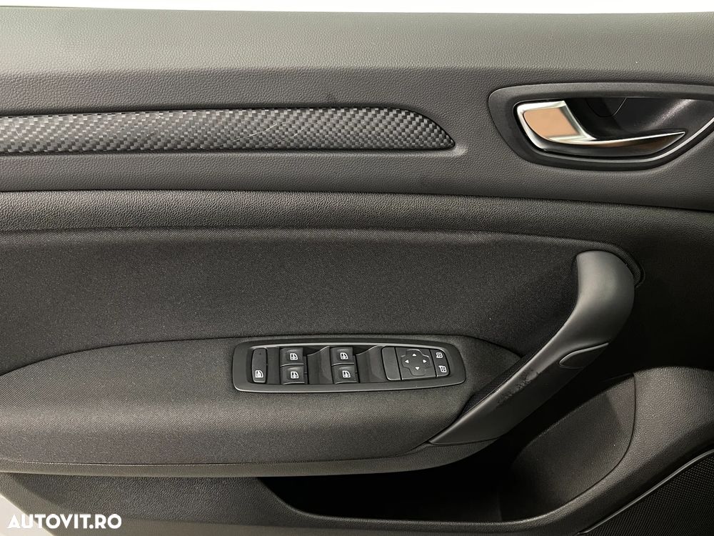 Renault Megane TCe 140 EDC GPF Equilibre - 22