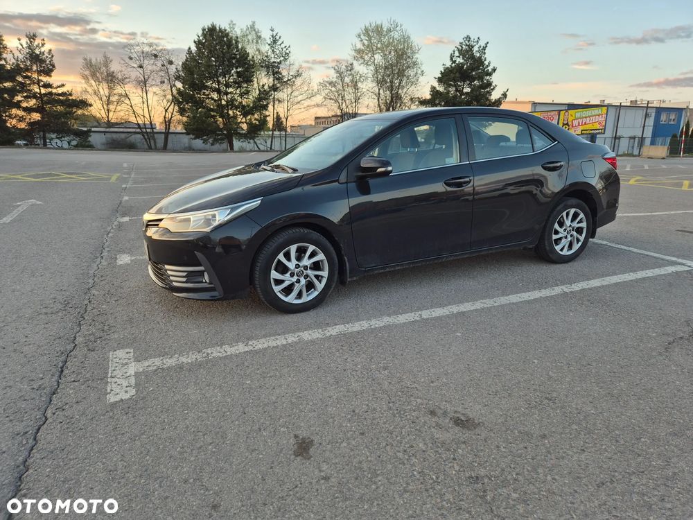Toyota Corolla 1.6 Comfort - 1