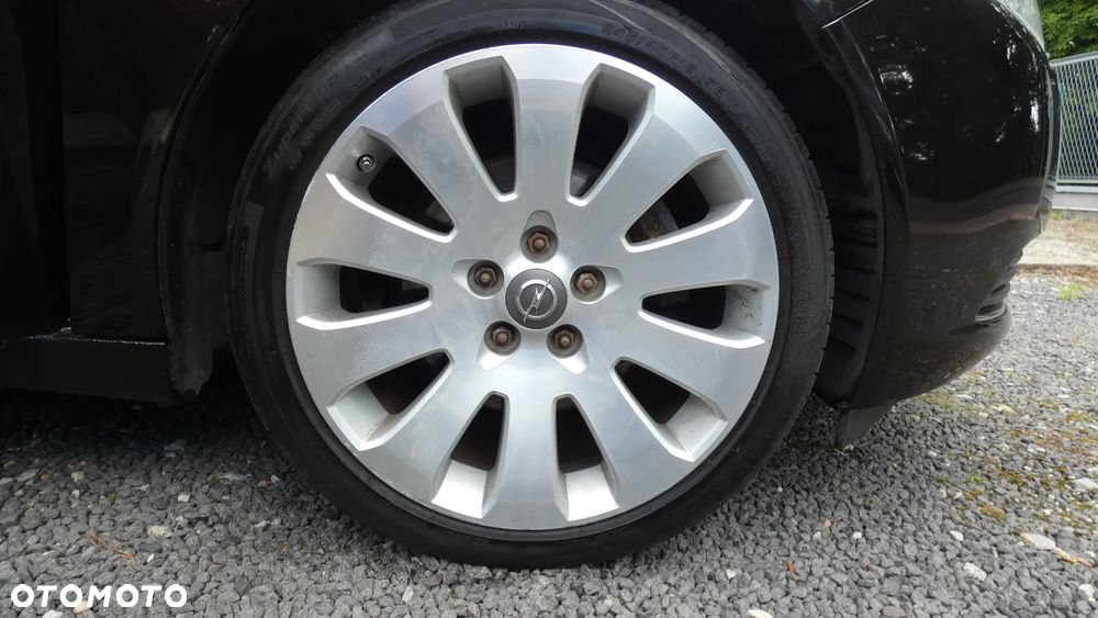Opel Insignia 2.0 CDTI Cosmo - 11