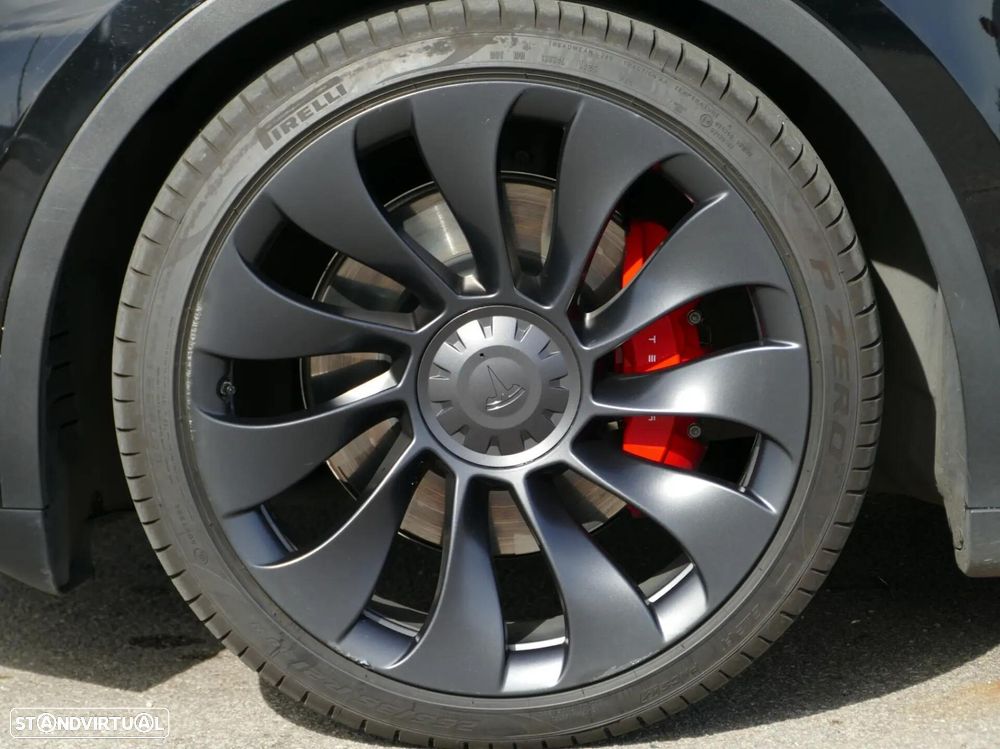Tesla Model Y Performance Tração Integral - 8