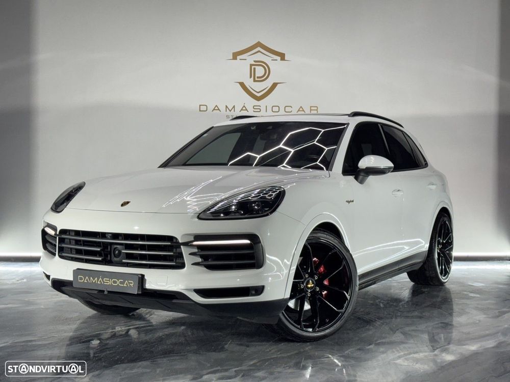 Porsche Cayenne E-Hybrid - 18